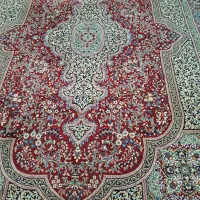 فرش ۱۲ متری جنس عالی وخوب در حد نو