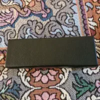 یک عدد عینک پیدا شده