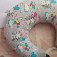 بالش شیر دهی