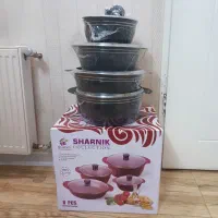 یک دست قابلمه
