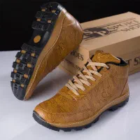 نیم بوت مردانه