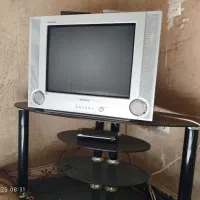 تلوزیون، میز و دیجیتال