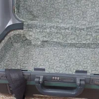 چمدان بزرگ نو تمیز