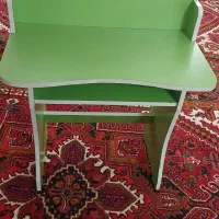 میز تحریر بچگانه