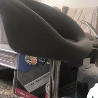 صندلی چرخشی سالم در حد نو