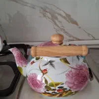 کتری وقوری لعاب کاملا نو وسالم اصلا استفاده نشدن
