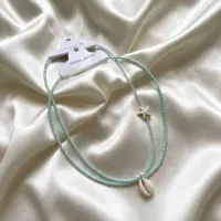 تعدادی گردنبند نو