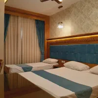 هتل سه ستاره تخفیف ۵۰ درصدی|اجارهٔ کوتاه‌مدت آپارتمان و سوئیت|مشهد, کوشش|دیوار