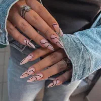 کاشت ناخن آموزش تخصصی ناخن