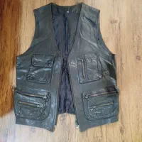 جلیقه چرم طبیعی اورجینال نو استوک|لباس|شیراز, شهرک دارایی|دیوار