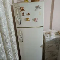 مبل شش نفره.تلویزیون ۳۲اینج،بخاری.یخچال امرسان|مبلمان خانگی و میز عسلی|لاهیجان, خمیر کلایه|دیوار