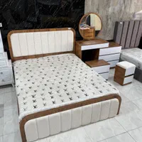 سرویس افرا وودلند