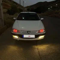 پژو پارس سفید