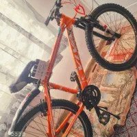 دوچرخه|دوچرخه، اسکیت، اسکوتر|چهارباغ, |دیوار