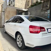 سیتروئن c5 مدل ۲۰۱۱