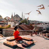 تور اقساط (کیش قشم چابهار استانبول دبی روسیه )