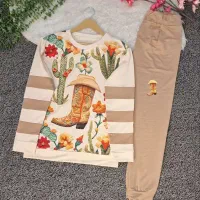 بافت شیک و متنوع|لباس|یزد, |دیوار