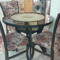 میز ناهارخوری