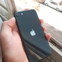 گوشی ایفون se2020 معاوضه