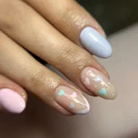 کاشت ناخن فقط300