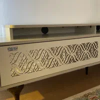 میز تیوی