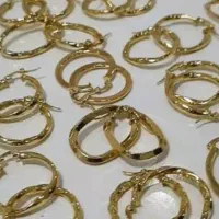 فروش طلا فقط در طلافروشی(۳ درصد)مناسب سرمایه گذاری