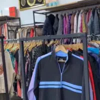 فروش لباس استوک ورگال بصورت کلی|لباس|صحنه, |دیوار