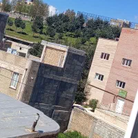 خانه-در-شیروانه