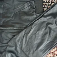 کاپشن و شلوار چرم