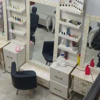 وسایل سالن زیبای زنانه