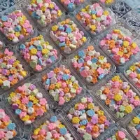 فروش و آموزش قند و نبات و آبنبات