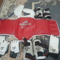 وسایل ورزشی|لباس|قم, امامزاده ابراهیم|دیوار