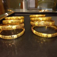 النگو طلا نو اجرت پایین|جواهرات|اصفهان, نقش جهان|دیوار