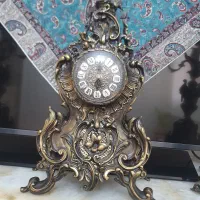 آینه و شمعدان برنجی