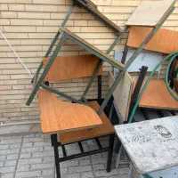 صندلی مدرسه ای