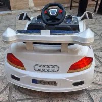 ماشین شارژی فقط باتری ندارع باید خریداری بشه براش|اسباب‌‌بازی|ورامین, ورامین|دیوار