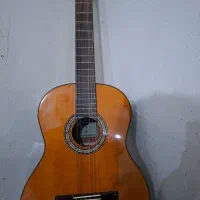 گیتار یاماها c80