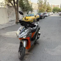 کلیک واریو ۱۵۰ فوق العاده در حد مدل ۹۸
