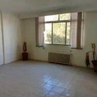 ساختمان یکجا ۷۰۰ متر سند اداری تخلیه