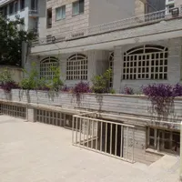اباذر مستغلات دربستی ۶۰۰متر با پارکینگ|اجارهٔ خانه و ویلا|تهران, کوی مهران|دیوار