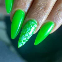 خدمات VIP ناخن|خدمات آرایشگری و زیبایی|ساری, |دیوار