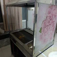 دستگاه فلافلی وساندویچی و آکواریم با پایه