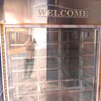 یخچال 2 متری در حد نو نو برچسب هنوز کنده نشده