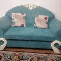 مبل راحتی و میز