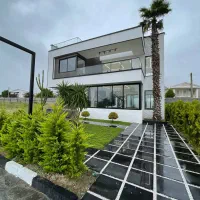 ویلاتریبلکس ۳۵۰متری هوشمند/استخر روفگاردن