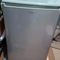 یخچال ۷ فوت سینجر کاملا سالم و تمیز