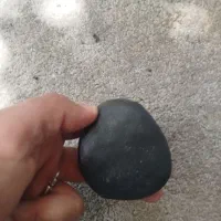 شهاب سنگ قیمتش نمی‌دونم میفروشم