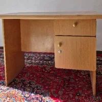 میز تحریر درحدنو