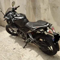 آر اس ۲۰۰ rs200 موتور ار اس