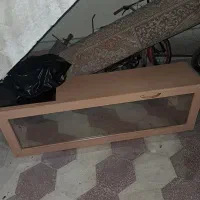 کابینت  درب شیشه ای یه مقدار گچ